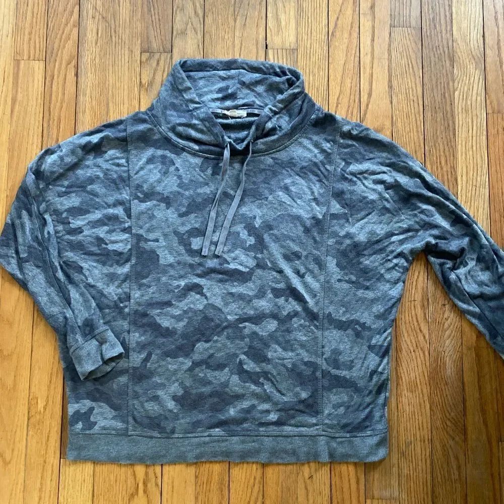 Slouchy camo sweatshirt - Picture 2 of 4